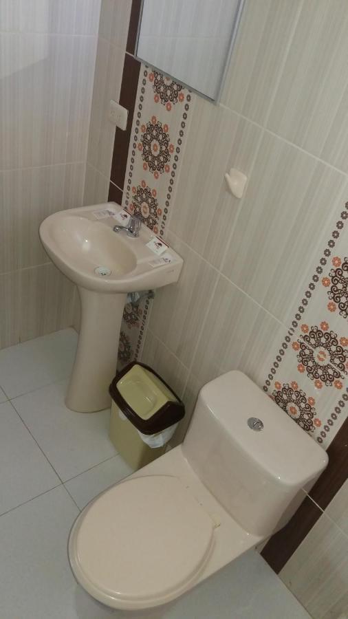 Hotel Jose Antonios Inn Puerto Maldonado Esterno foto