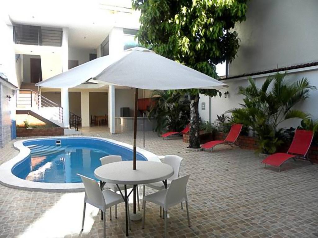 Hotel Jose Antonios Inn Puerto Maldonado Esterno foto