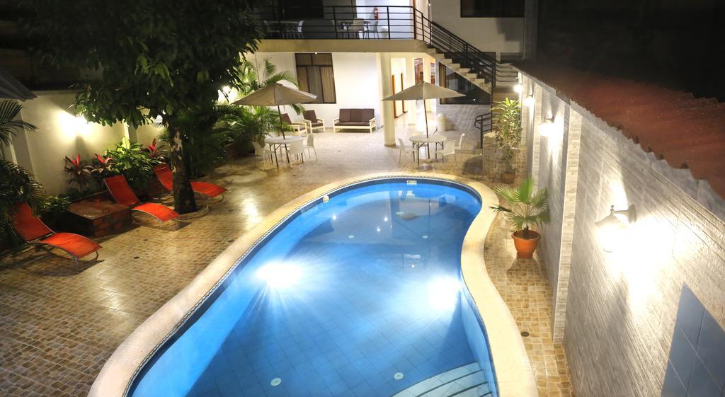 Hotel Jose Antonios Inn Puerto Maldonado Esterno foto